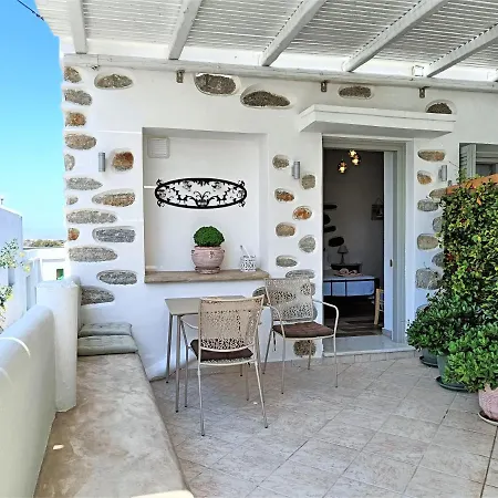 Vintage House Naxos *